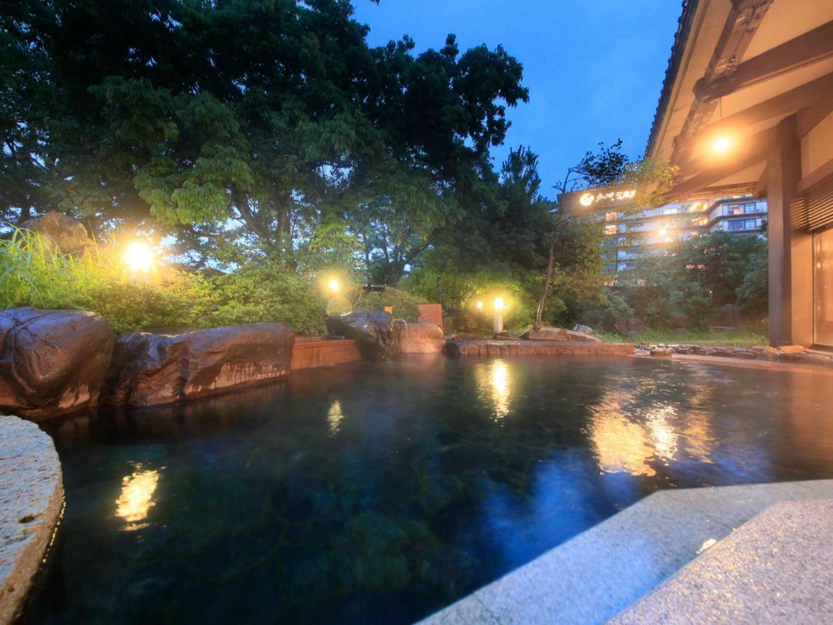 Yamashiro Onsen Miyabi No Yado Kaga Hyakumangoku Hotel Exterior foto