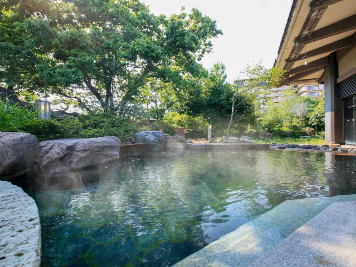 Yamashiro Onsen Miyabi No Yado Kaga Hyakumangoku Hotel Exterior foto