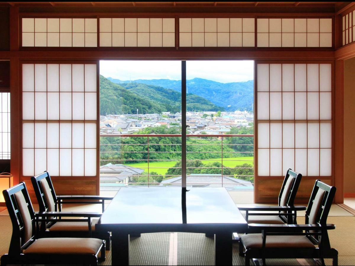 Yamashiro Onsen Miyabi No Yado Kaga Hyakumangoku Hotel Exterior foto